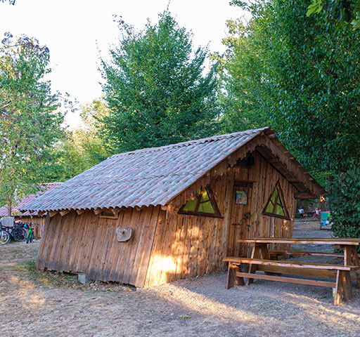 Atypical Wooden Hut of Hansel: rental of atypical accommodations in Alsace