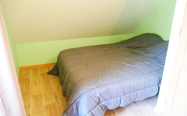 Room with double bed Chalet Alsacien Eguisheim