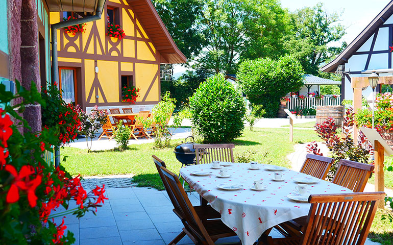 Living room dining room Chalet Alsacien Strasbourg