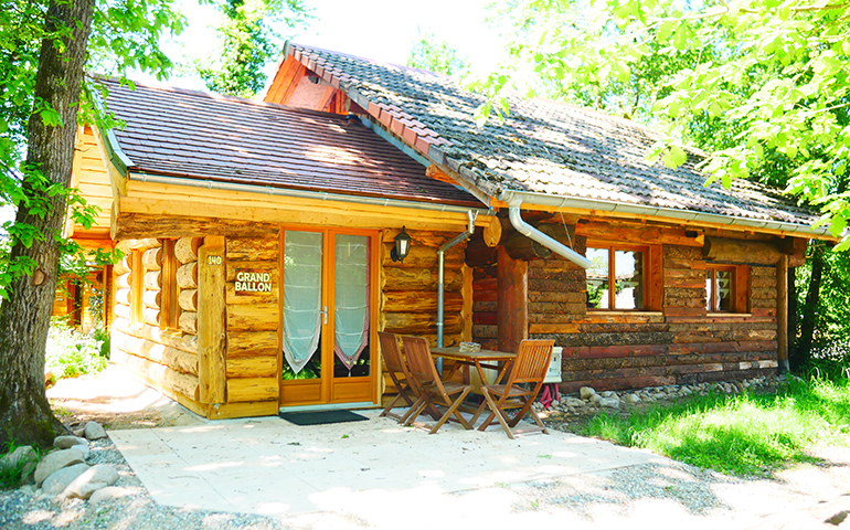 Vermietung Baumstamm-Chalet - Großer Belchen: Campingplatz an der elsässischen Weinstraße