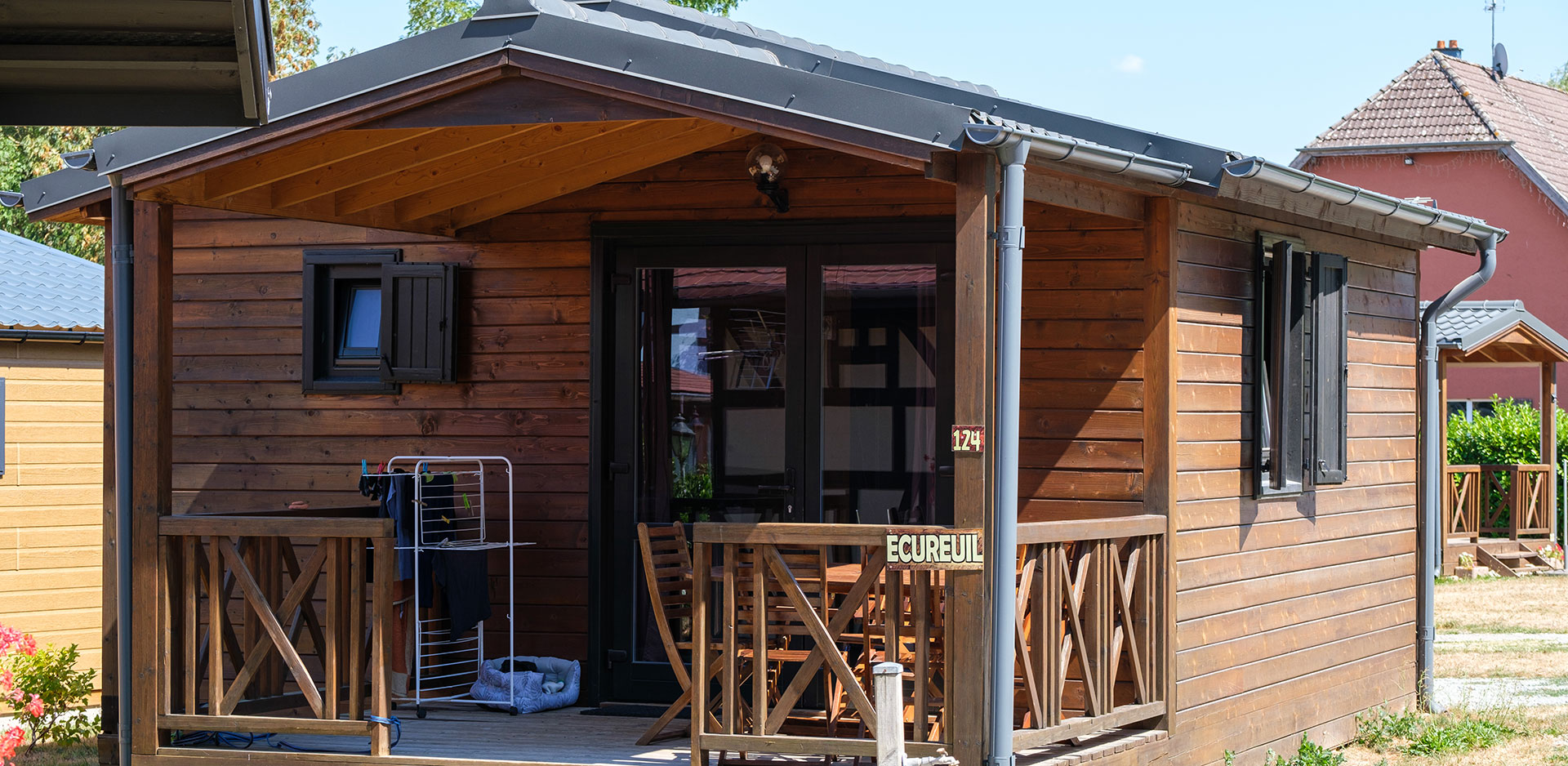 Ferienvermietung, Holz-Chalet in der Nähe von Straßburg